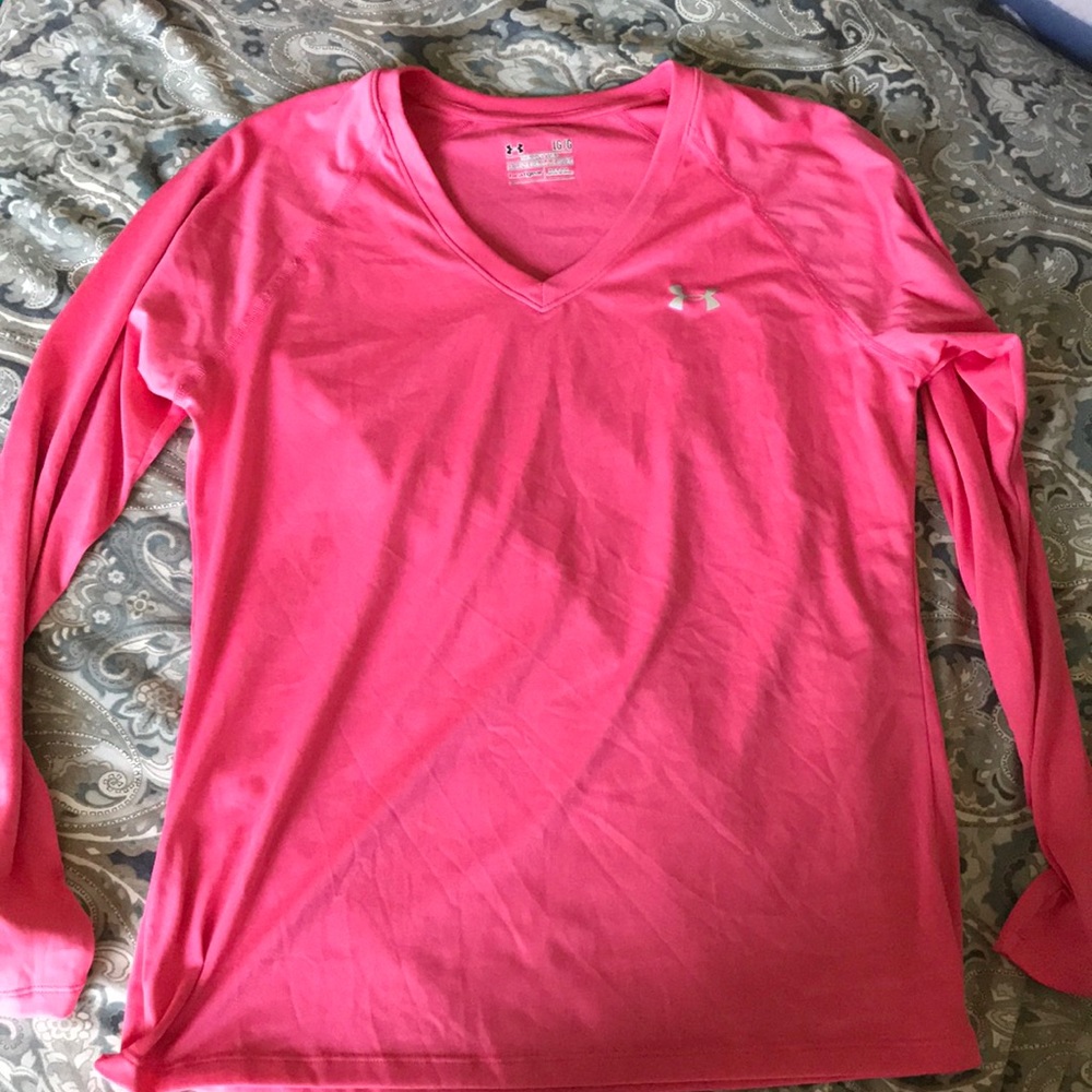 Women’s UA pink long sleeve heat gear tee, L
